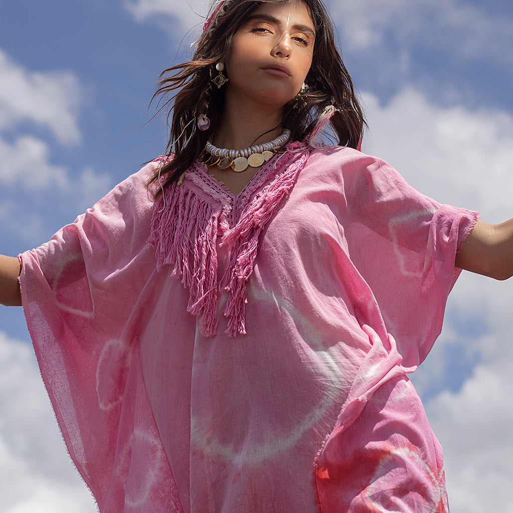 Worldwide Pearl Necklace