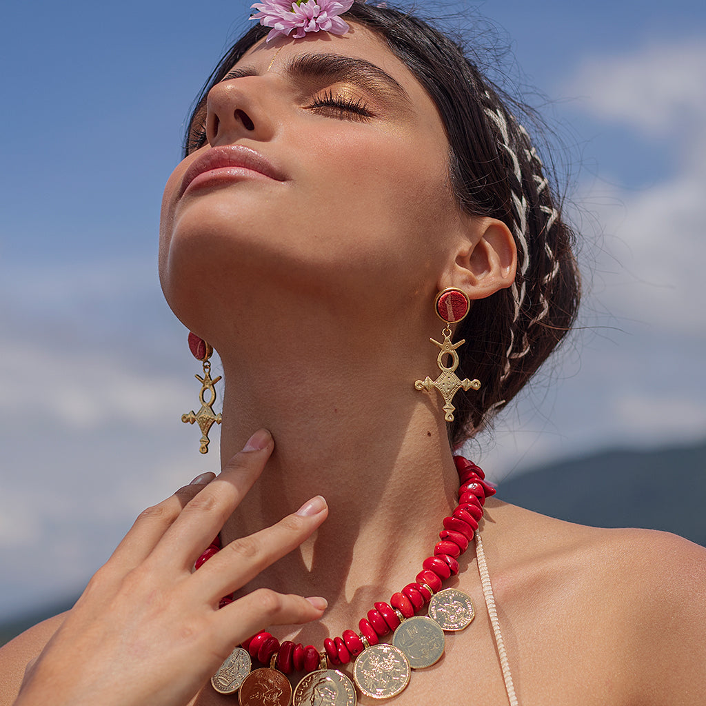 Worldwide Coral Necklace